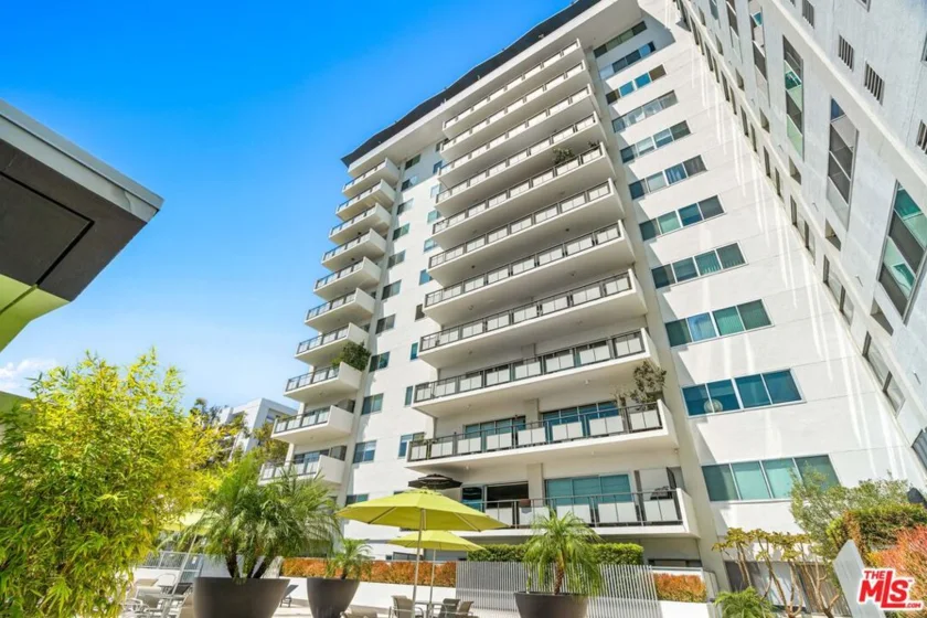 1155 N La Cienega Boulevard #PH 4 photo 47