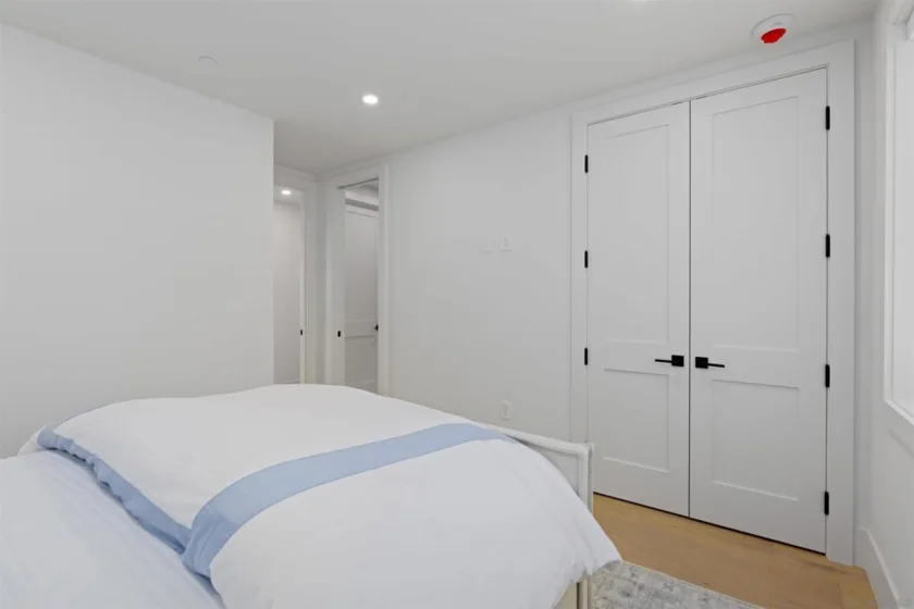 747 Orange Avenue #303 photo 18