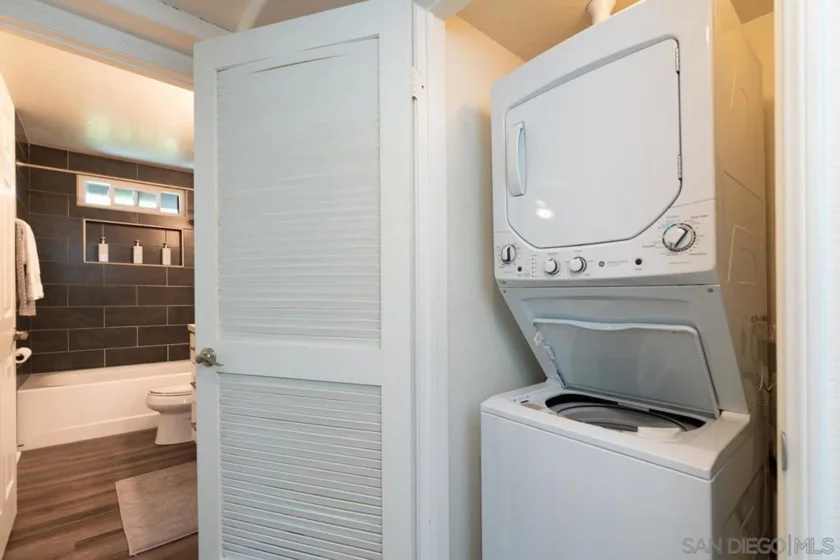 16470 Avenida Venusto #Unit F photo 22