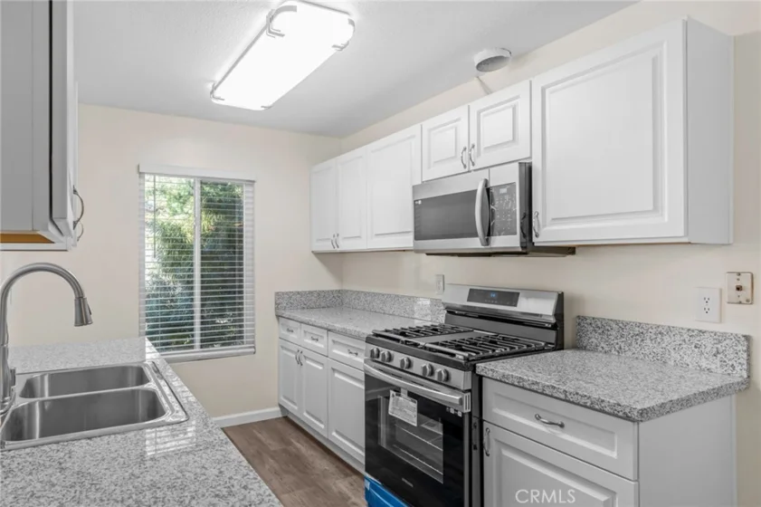 1370 Cabrillo Park Drive #H photo 6