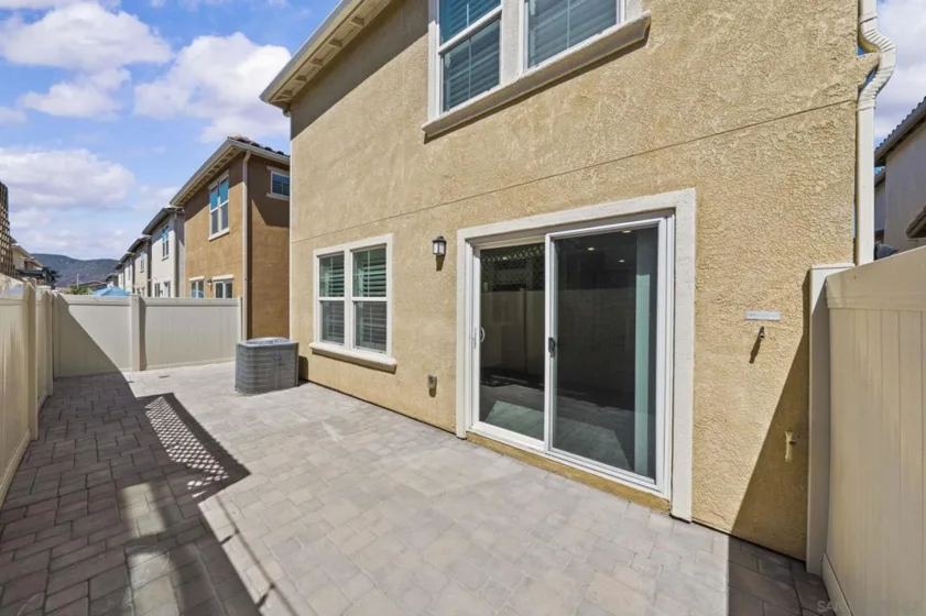 41917 Zafra Street photo 46