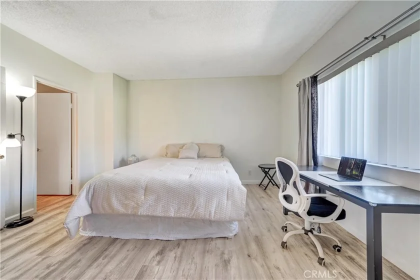 15053 Sherman Way #C photo 16