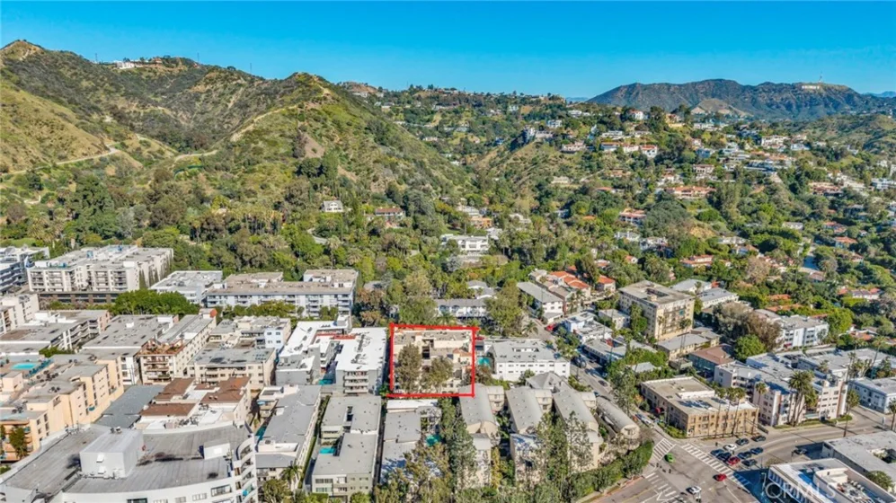 7218 Hillside Avenue #202 photo 33