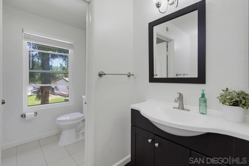 16238 Avenida Venusto #E photo 20