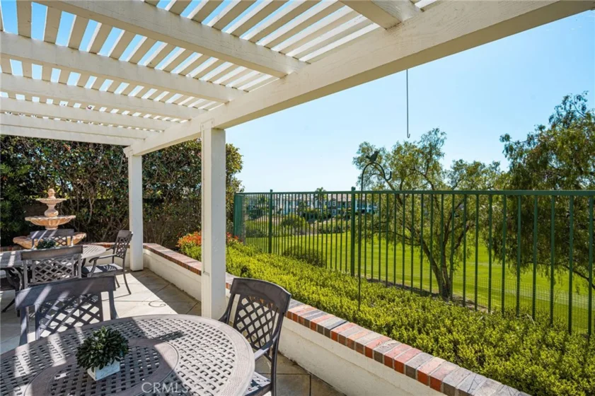 4001 Balmoral photo 31