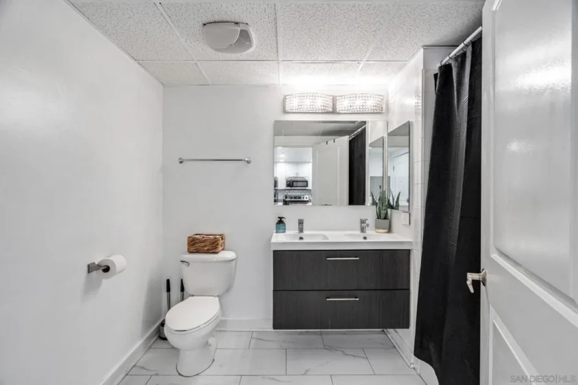 1080 Park Boulevard #211 photo 10