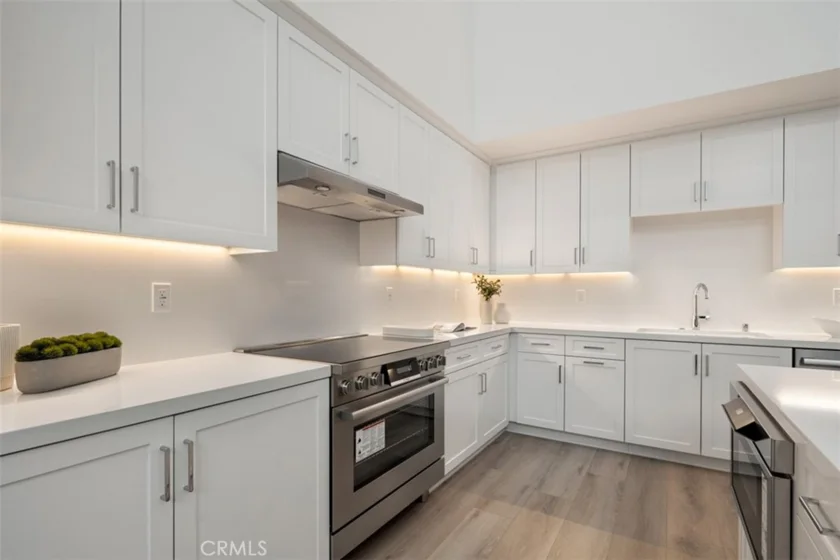 24722 Del Prado #204 photo 7