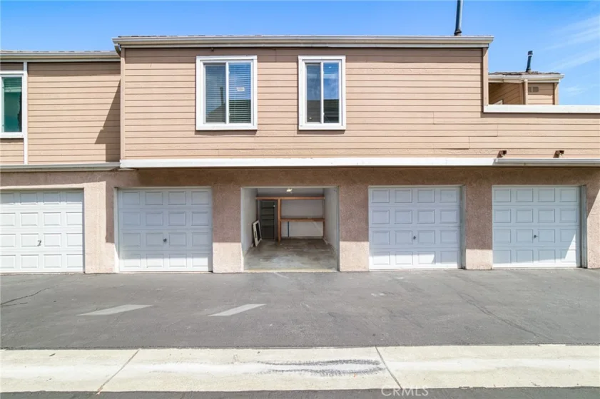 10435 W Briar Oaks Drive #A photo 31