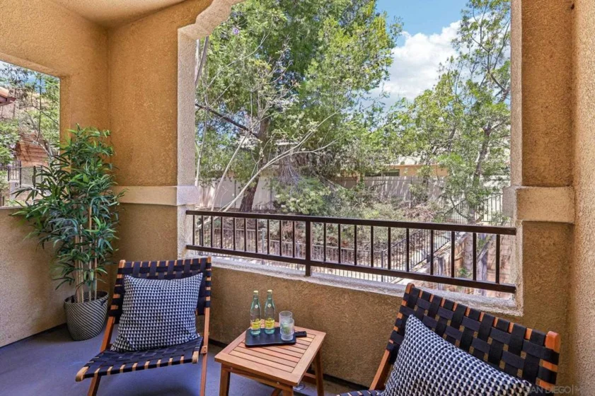 5444 Zeil Place photo 3