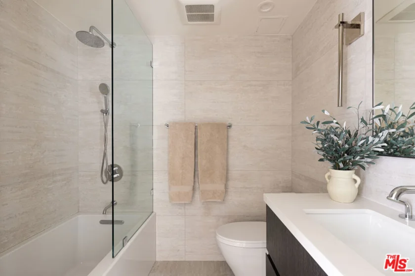 818 N Doheny Drive #1001 photo 10