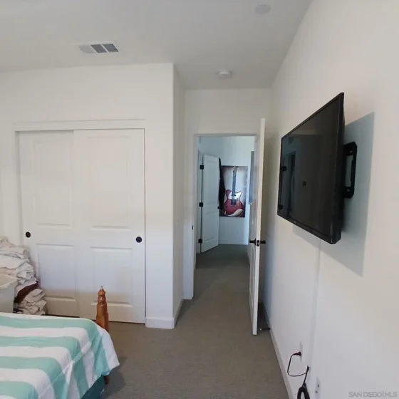 2430 Cascalote Loop photo 4