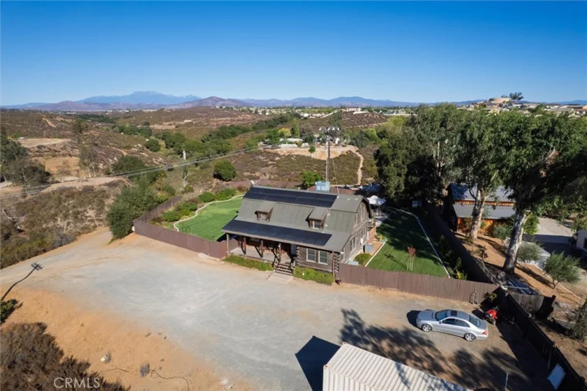 37740 Mary Place photo 2
