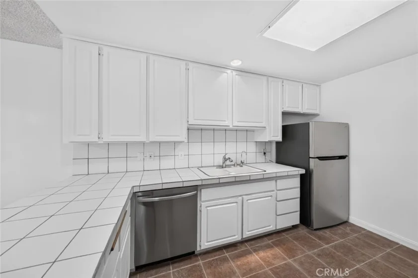 777 E Valley #59 photo 7