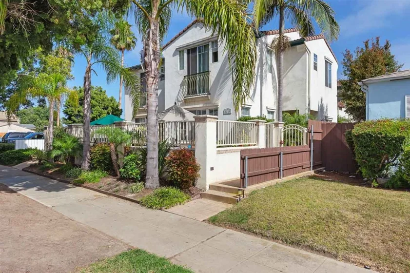 1219 Felspar Street #3 photo 1