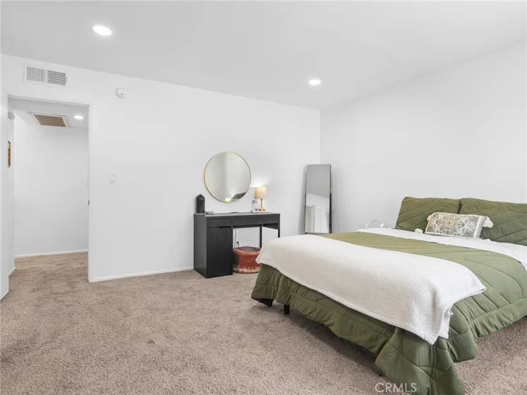 17734 Devonshire Street #7 photo 16
