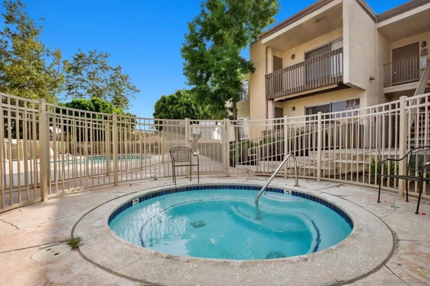 432 Edgehill Lane #145 photo 30