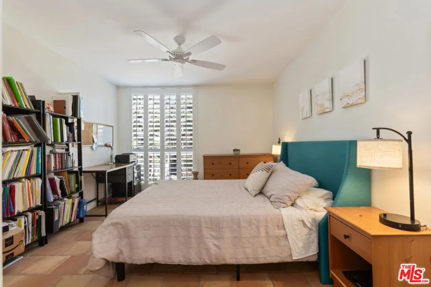 5625 Windsor Way #207 photo 18