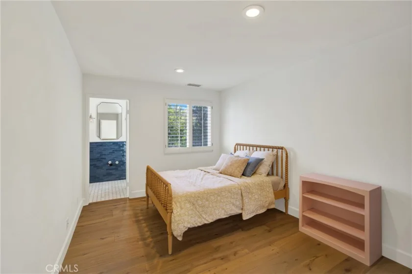 56 Nantucket Lane photo 28