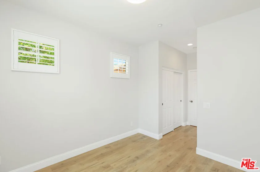 10 Aryshire Lane photo 29