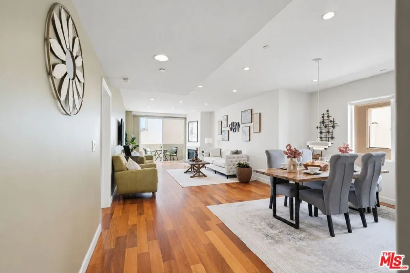 1540 Amherst Avenue #PH2 photo 33