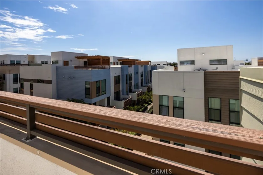 1675 Grand View photo 44