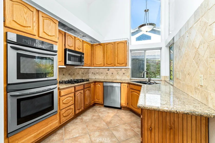 31211 Corte Alhambra photo 9