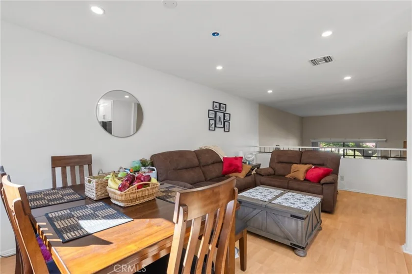 19545 Sherman Way #74 photo 10