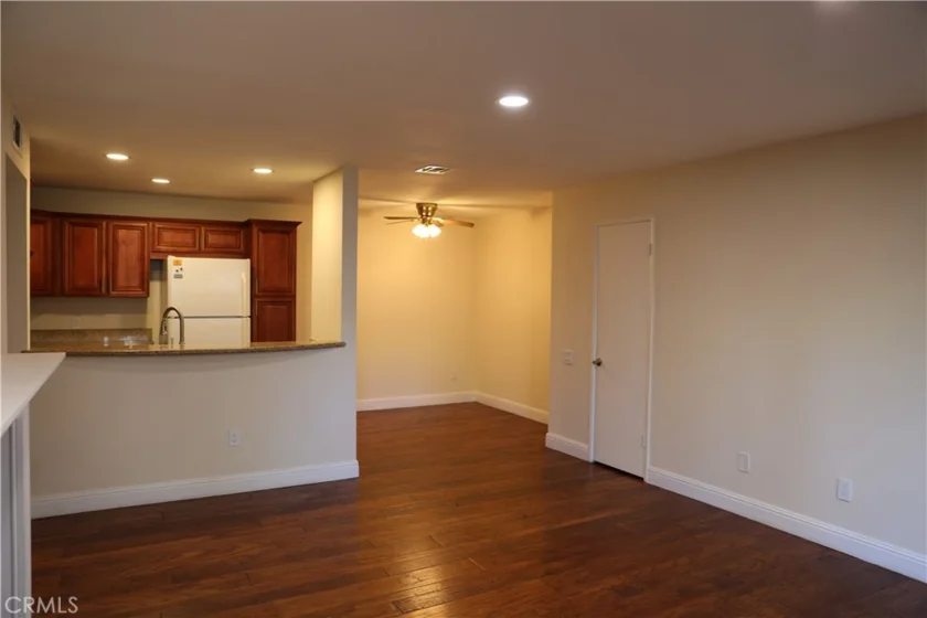 9600 Van Nuys Boulevard #107 photo 3