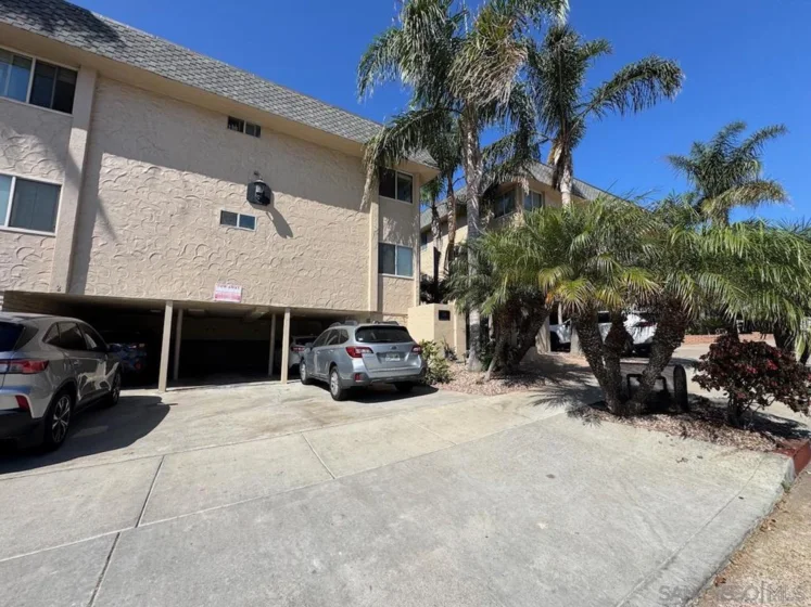 5075 Narragansett Avenue #206 photo 34