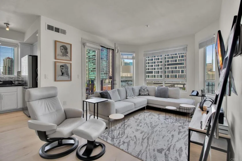 235 Market Street #601 photo 3