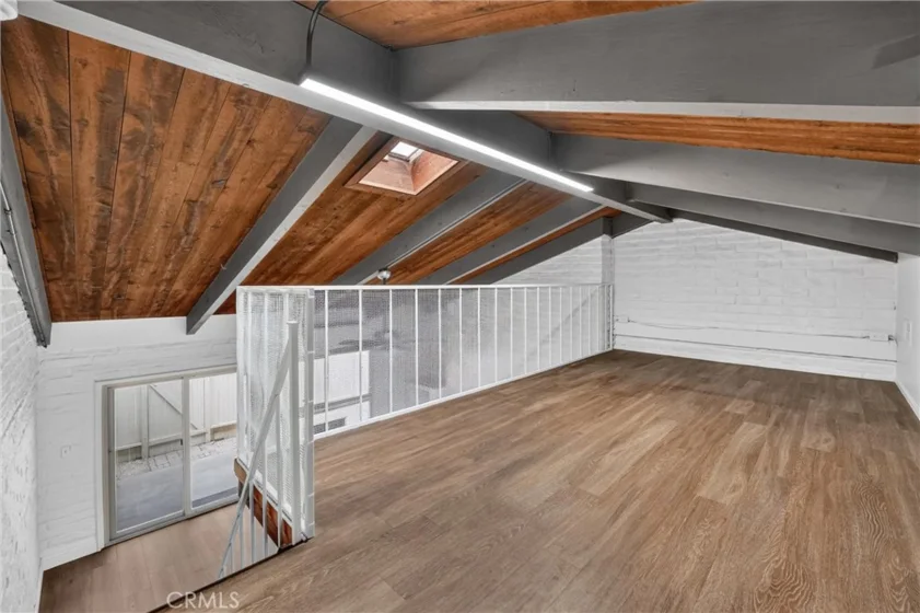 5068 Lakeview photo 28