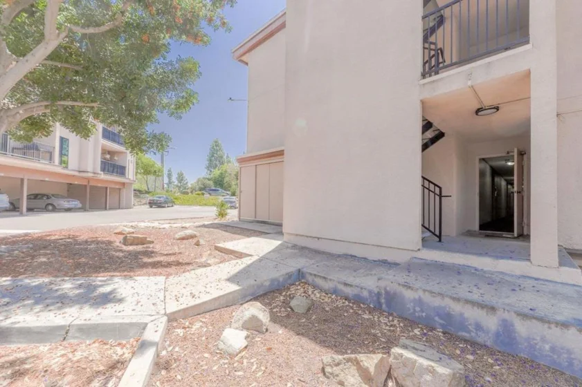 7835 Cowles Mountain Court #B6 photo 42