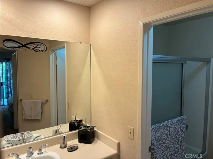 1360 W Capitol Drive #332 photo 26