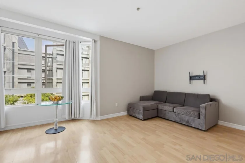 1480 Broadway #2420 photo 18