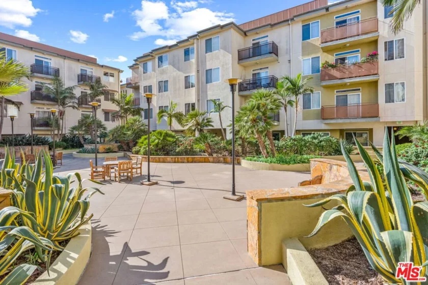 13200 Pacific Promenade #438 photo 22