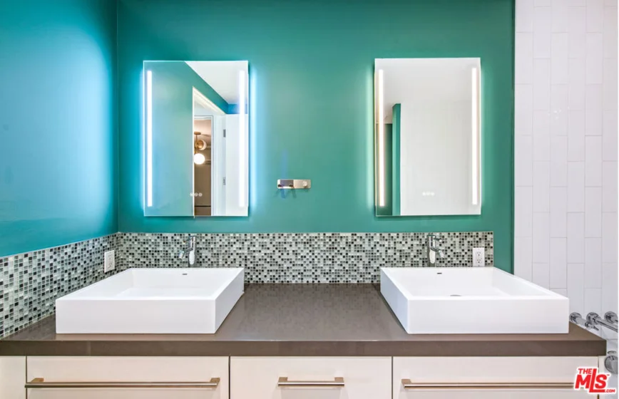 928 N Croft Avenue #202 photo 22