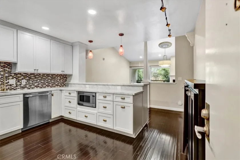 1621 S Hotel Circle #E301 photo 1