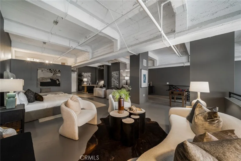 835 Locust Avenue #211 photo 31