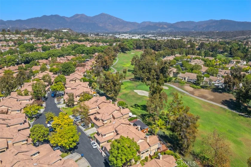44 Pinzon photo 4