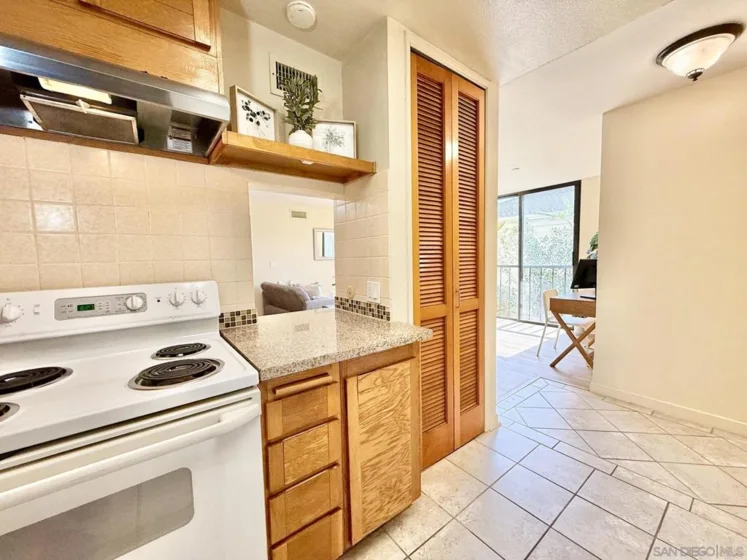 4082 Albatross Street #7 photo 17