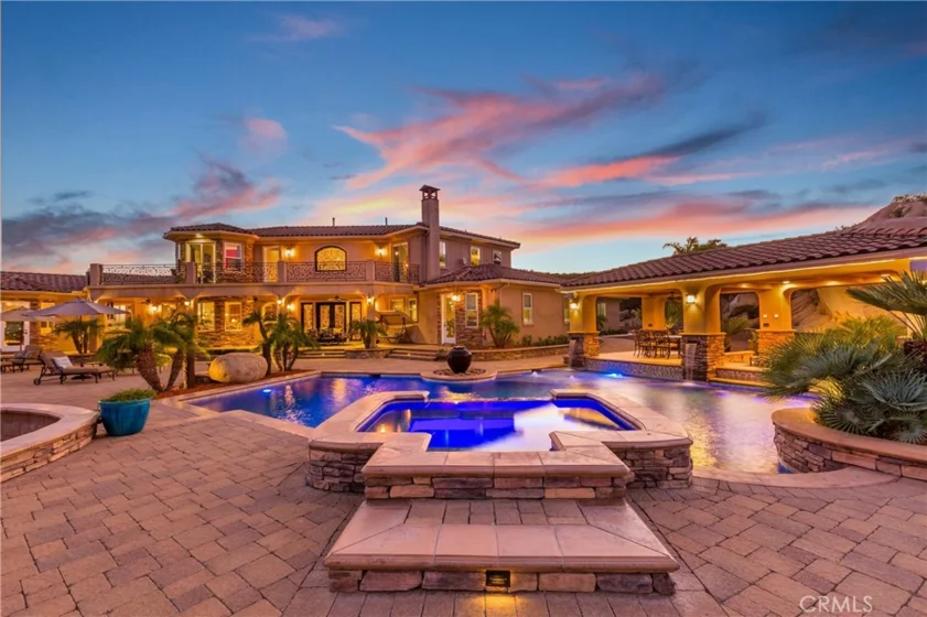 42105 Hacienda Drive photo