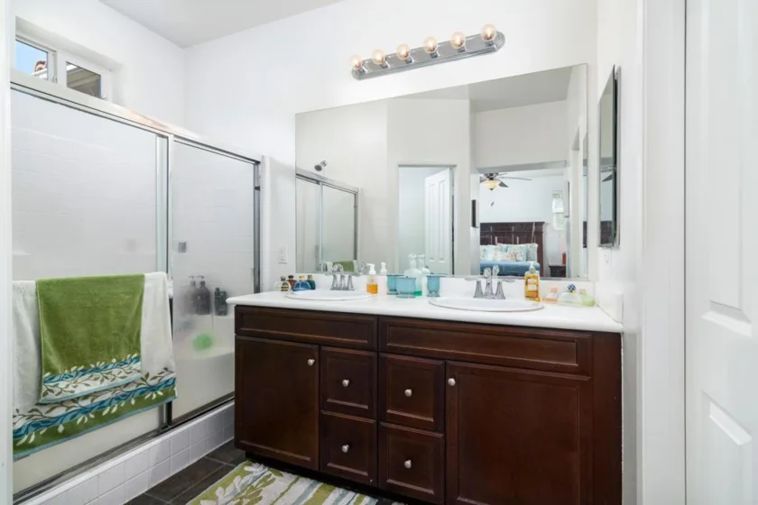 27494 Hazelhurst Street #2 photo 22