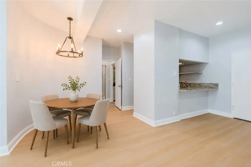 1440 Veteran Avenue #258 photo 6