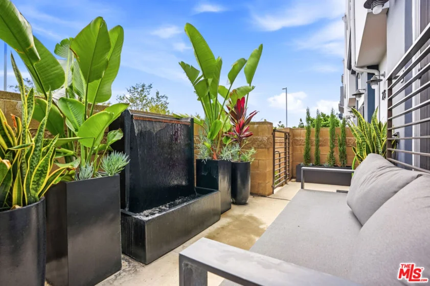 5400 Playa Vista Drive #23 photo 38