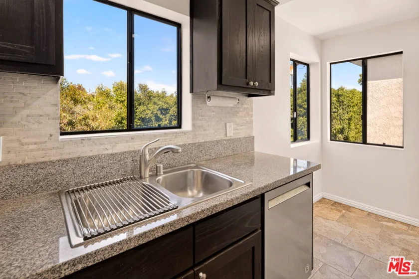 3271 Sawtelle Boulevard #204 photo 4