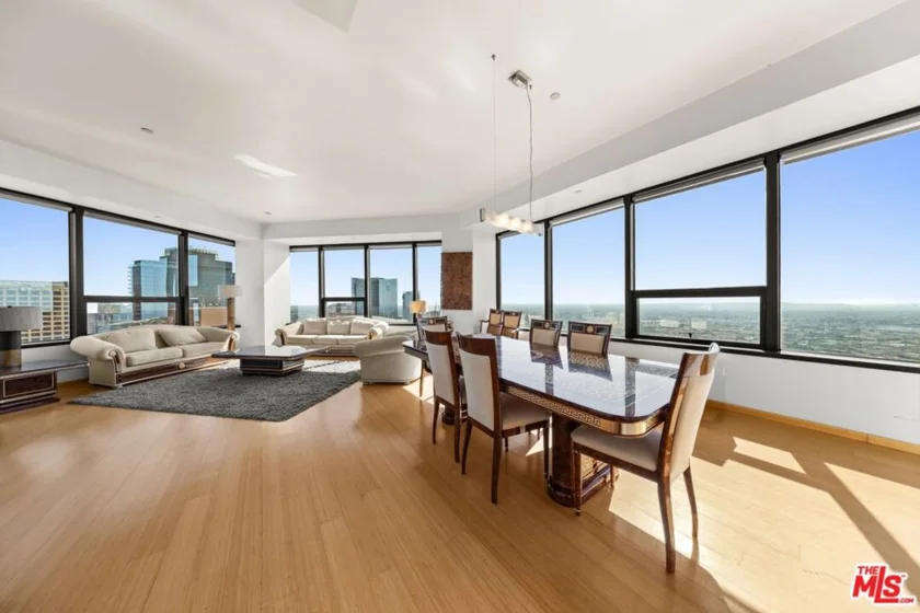 1100 Wilshire Boulevard #3508 photo 1