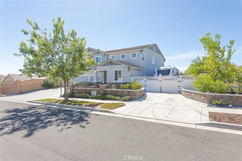 34242 Faircrest Street photo 6
