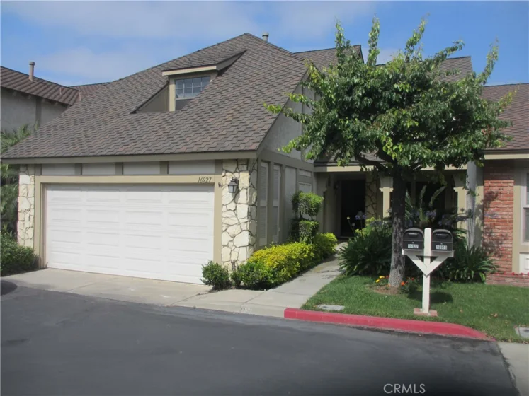 16927 Kawai Court photo 1