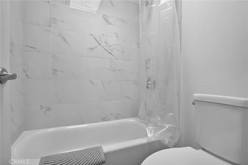 645 Pacific Avenue #403 photo 8