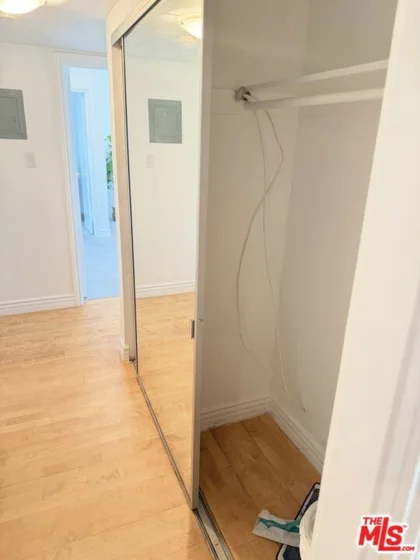 1328 Havenhurst Drive #202 photo 9